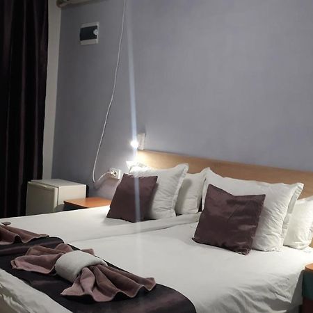 Hotel Iglika Jamboł Zewnętrze zdjęcie