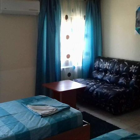 Hotel Iglika Jamboł Zewnętrze zdjęcie
