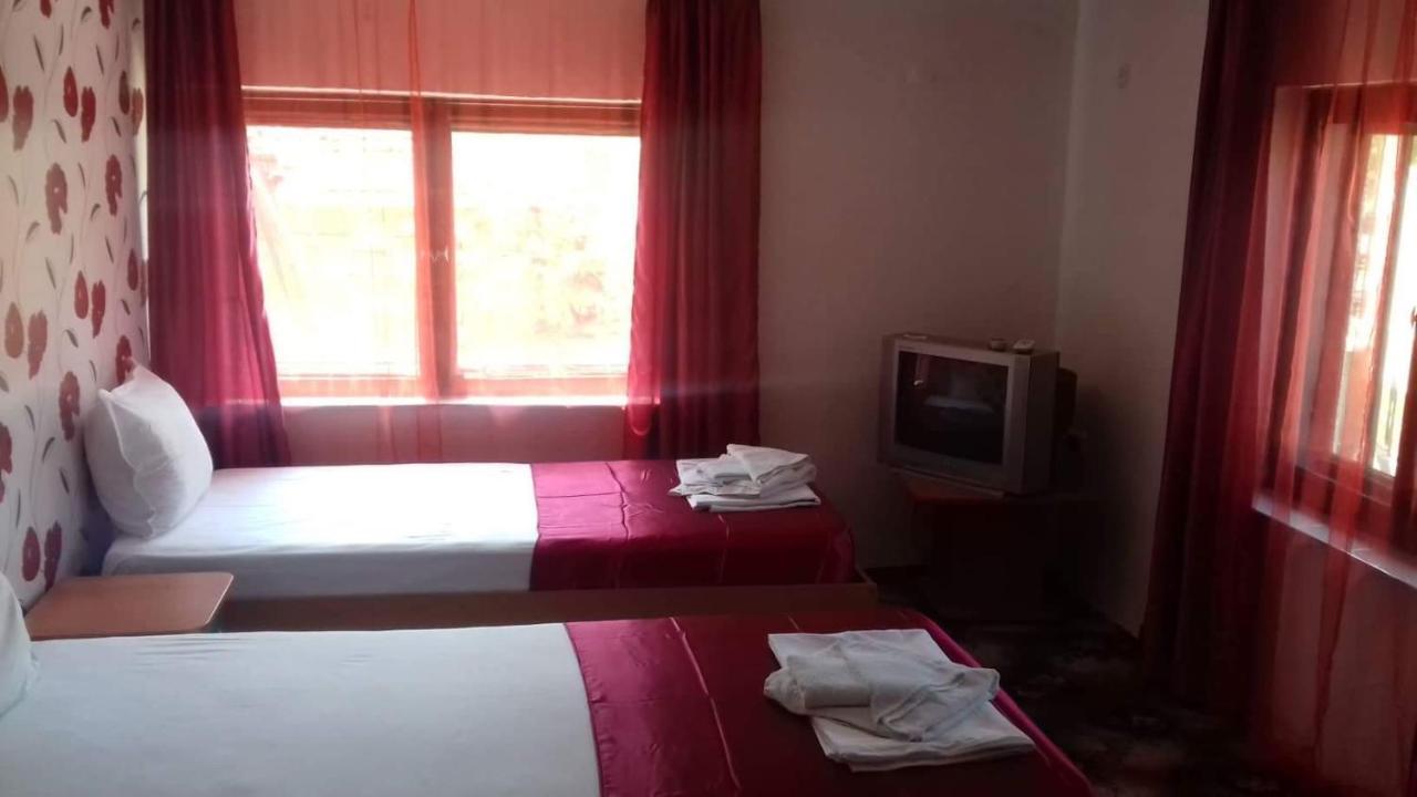 Hotel Iglika Jamboł Zewnętrze zdjęcie